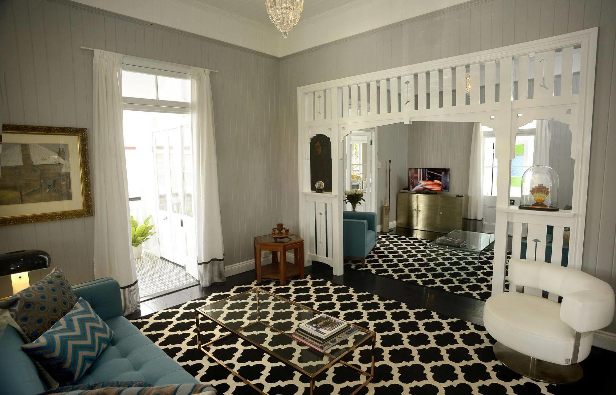 ฮีล เฮาส์ Bed & Breakfast บริสเบน ภายนอก รูปภาพ